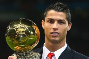 开云官方网站-中国花滑双人滑再登领奖台，冲击奥运资格，中国双人花滑选手