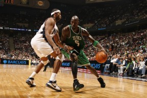 开云平台-《掘金管理层评估球队阵容，考虑引援补强》，掘金成员